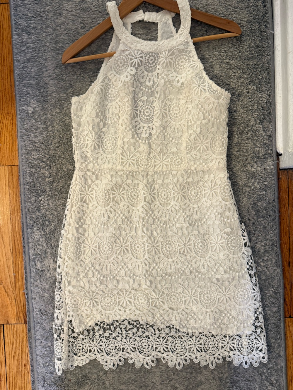 Hollister Girls White Lace Dress - perfect for bridal shower or graduation!